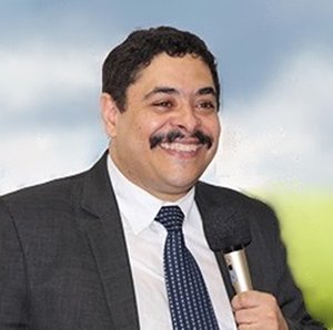Ev. Dr. Caramuru Afonso Francisco - Consultor Teológico do PortalEBD